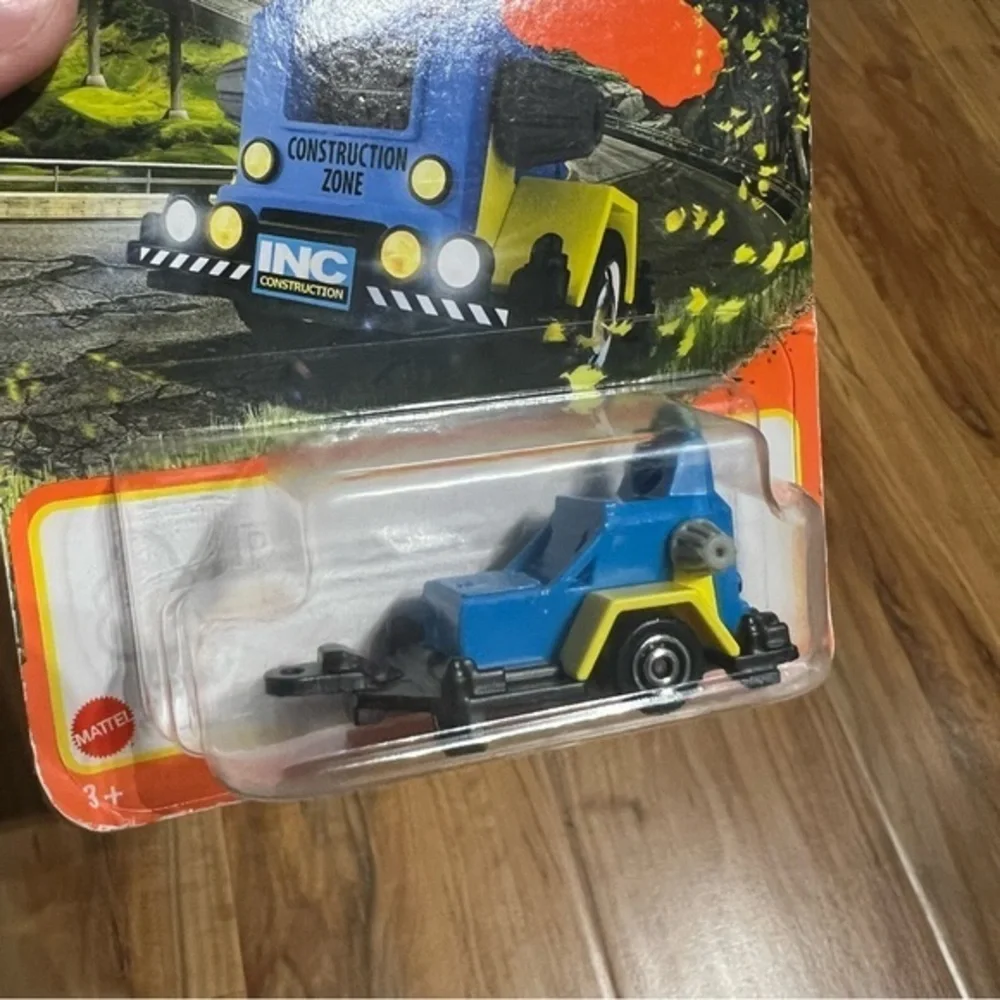 MATCHBOX METAL SPEED TRAPPER CONSTRUCTION ZONE SPEED LIMIT MBX 62/100‎ MODEL CAR
